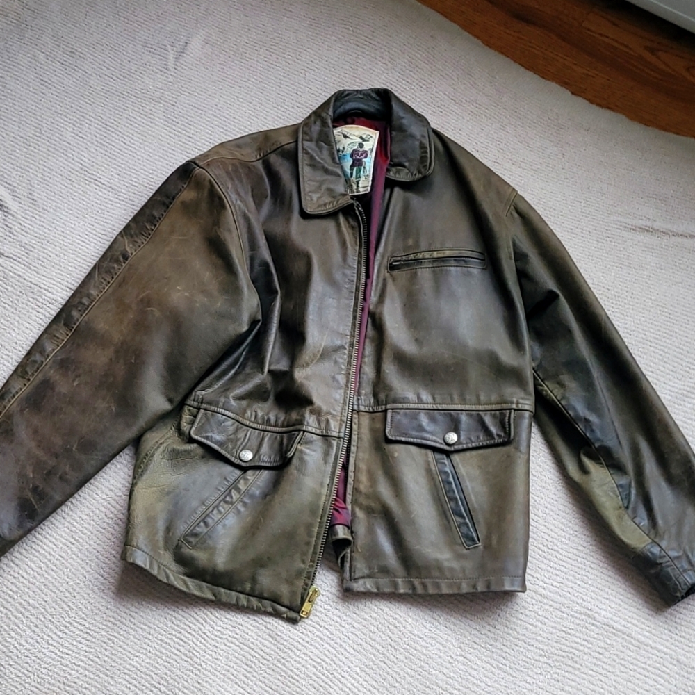 Men's medium brown leather coat